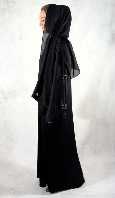 Stunning Dubai Handcrafted Abaya with Floral Rose Gold and Black Beaded Design